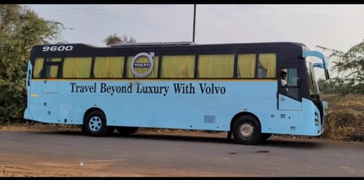 45 to 58 seater coach, exterior