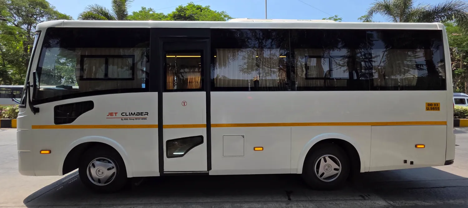 20 seater AC mini bus, exterior