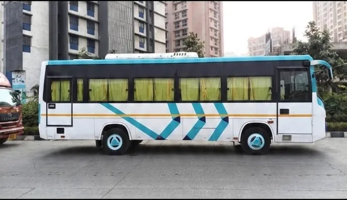 33 seater AC mini bus, exterior