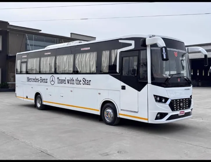 35 seater BharatBenz, exterior