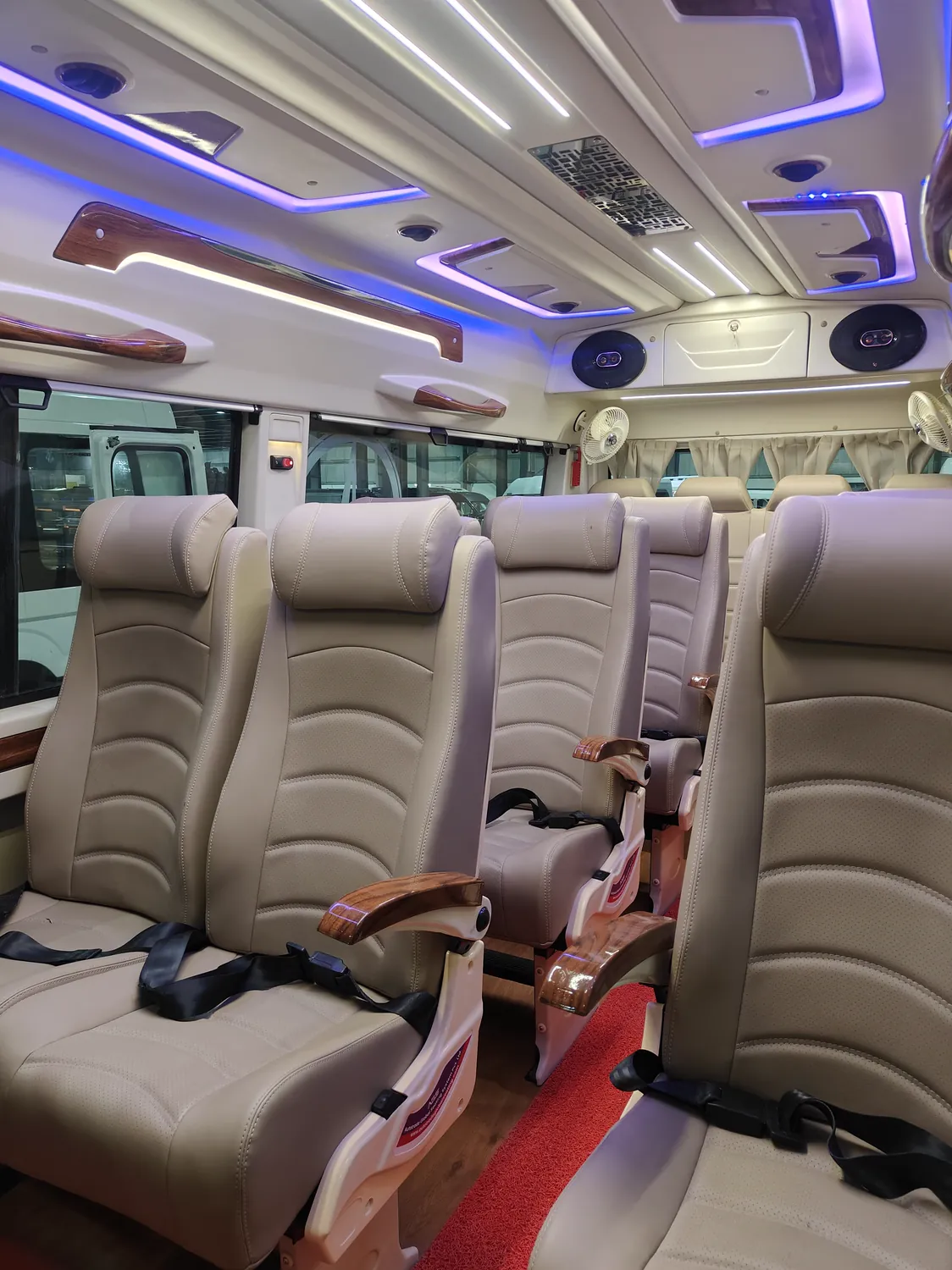 14 seater AC tempo traveller, seat width and recline