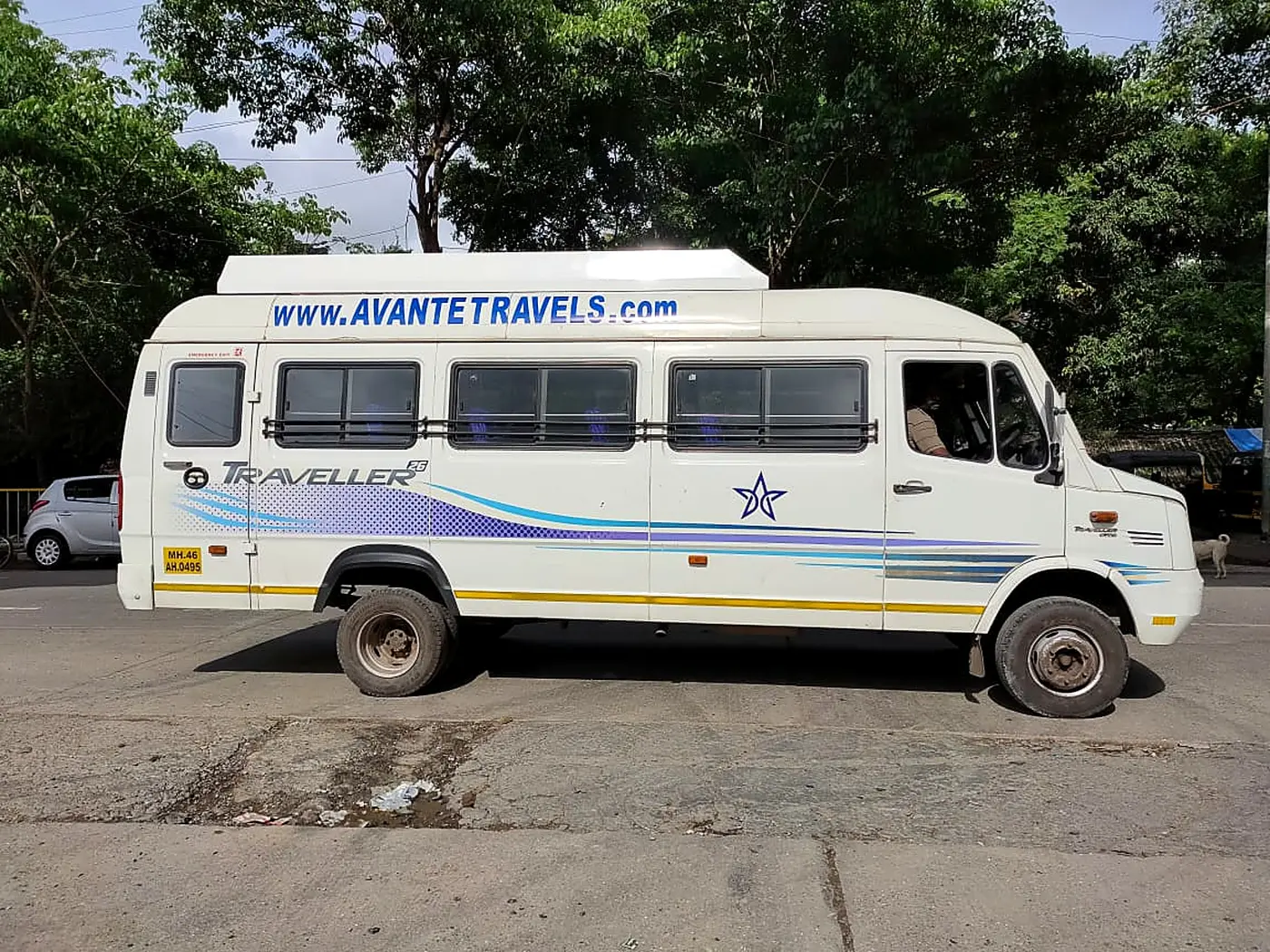 Tempo traveller 26 seater exterior