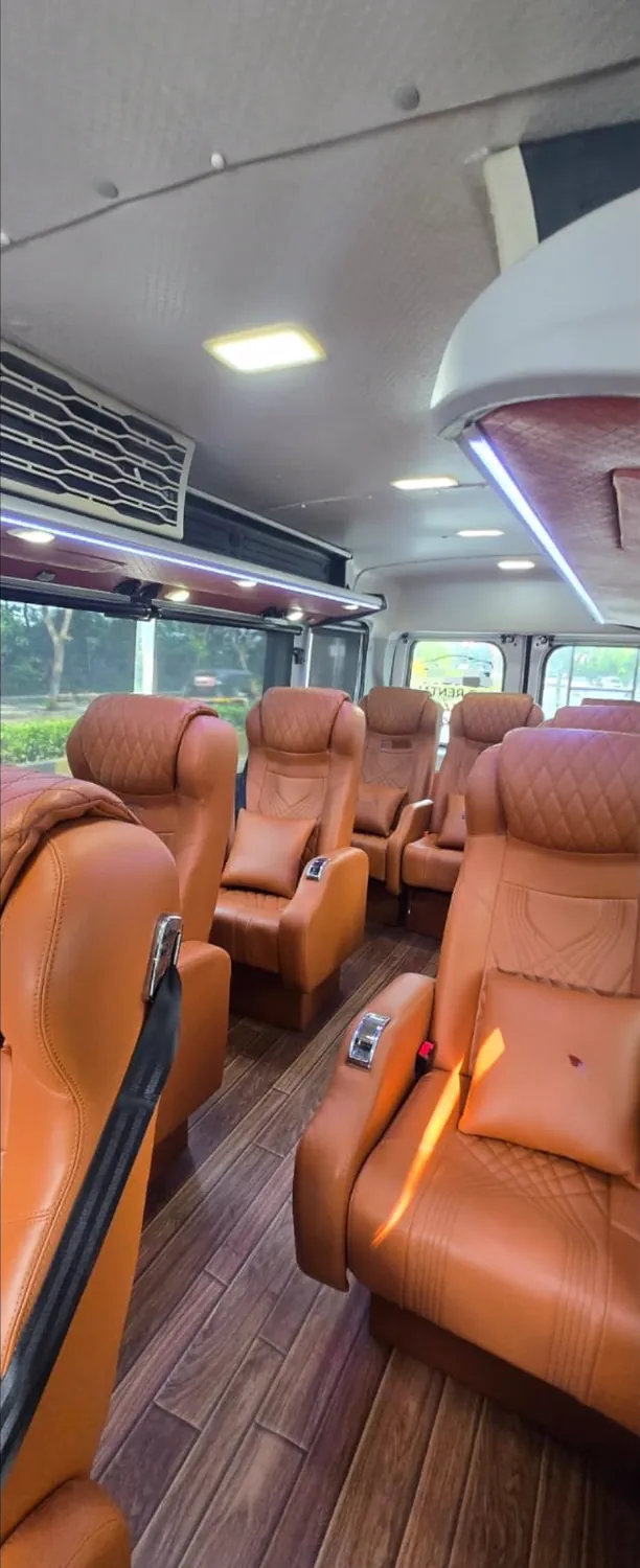 10 seater Maharaja Urbania, tan interior aisle